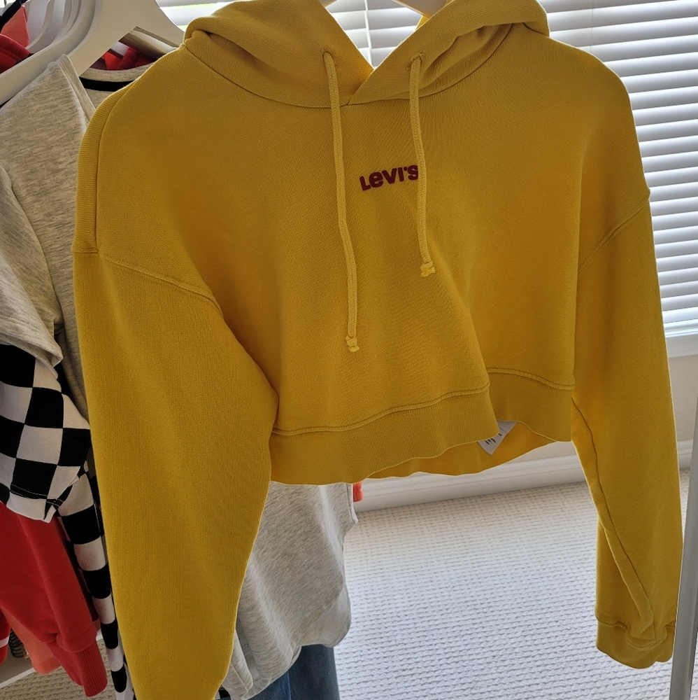 Levi's Cropped Sweater